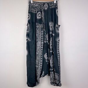 Handmade In India Boho Vintage Hippie Vibes Harem Pants Black & White | XS / S